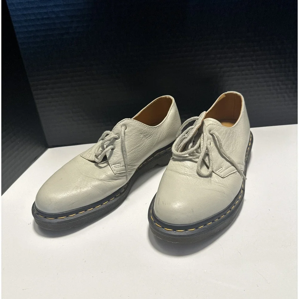 Dr. Martens 1461‎ Patent Leather Tan Ivory Shoes, Mens 9 / EU 42 RARE